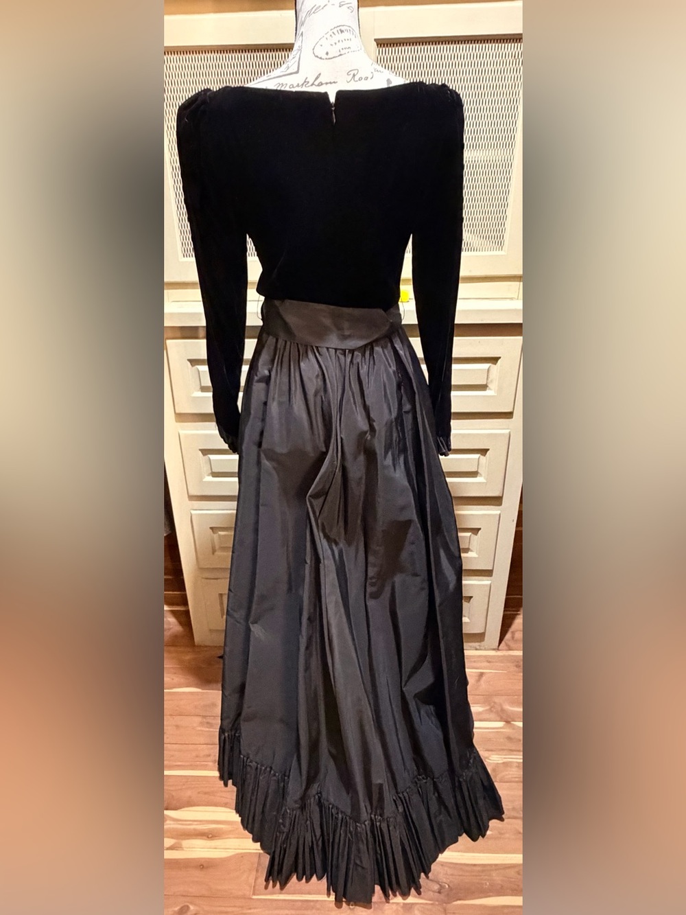 Vintage Albert Capraro I. Magnin Luxury Designer Dress 10 - Picture 3 of 4
